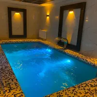 کلبه سوئیسی استخردار نزدیک رشت دریا