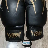 دستکش بوکس با بانداژ