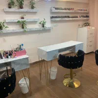 اجاره میز ناخن در آرایشگاه زنانه
