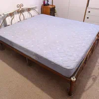 تختخواب دو نفره فلزی طول ۲ متر در عرض ۱/۸۰ سانت|تخت و سرویس خواب|بجنورد, |دیوار