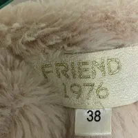 بارونی|لباس|بندر انزلی, سپه|دیوار