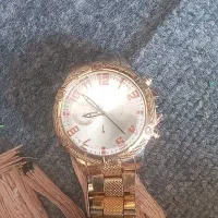 ساعت با کفتر