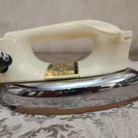 اتو قدیمی نو