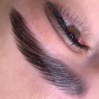 لیفت و لمینت تخصصی ابرو و مژه (اصلاح ابرو)