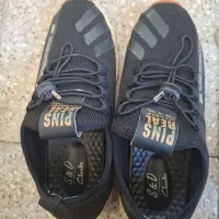 کفش سایز ۳۹