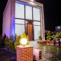 دهکده برند سیسنگان نما مدرن شیشه دودی جذاب