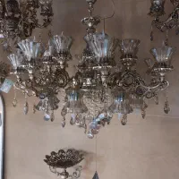 لوستر بزرگ|لوستر و چراغ آویز|اصفهان, کوجان|دیوار