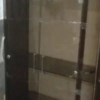 کمد شیشه ای