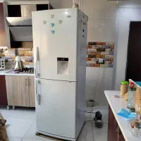 تعمیر یخچال فریزر درمنزل شما تعمیرکاریخچال همه مدل|خدمات پیشه و مهارت|یزد, |دیوار