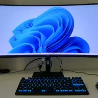 مانیتور ۳۴ شیاعومی ۱۸۰ هرتز UWQHD+