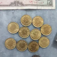 تعدادی سکه وساعت کلکسیونی|کلکسیون اشیاء عتیقه|گنبد کاووس, |دیوار