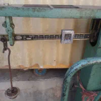 دوعدد‌باسکول‌‌درحد‌نو‌‌‌یکی‌دویست‌کیلو‌یکی‌‌صد‌|فروشگاه و مغازه|سنقر, |دیوار