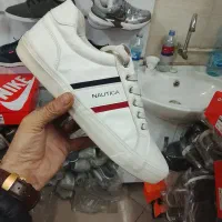 کتونی  استوک فروشگاهی برند nautica  اورجینال