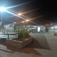 به دونفر نیرو جهت کار در باغسرا نیازمندیم