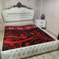 تخت و پاتختی