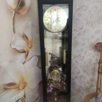 ساعت ایستاده