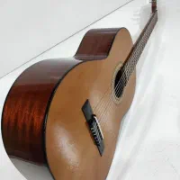 گیتار آدمیرا|گیتار، بیس، امپلیفایر|آستانه اشرفیه, |دیوار