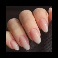 کاشت ناخن  با تخفیف ۳۰۰