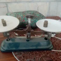 ترازو زعفرون
