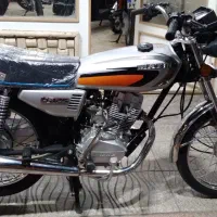 ساوین۱۲۵. تی وی اس ۱۵۰ .اپاچی ۱۸۰.کلیک ۱۵۰|موتورسیکلت|میبد, |دیوار