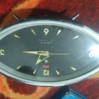 ساعت نوستالژی قدیمی کوکی