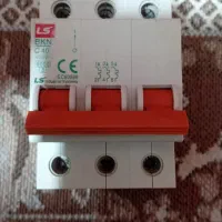 فروش ترانس وکنتاکتوروکلید منیاتوری|مصالح و تجهیزات ساختمان|اهواز, گلستان|دیوار