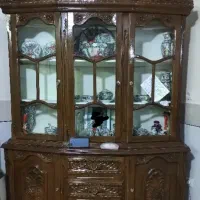 بوفه چوبی قهوه ای