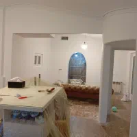 نقاش و نقاشی ساختمان