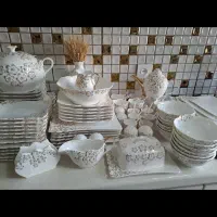 سرویس چینی گل برجسته خارجی ۱۲ نفره|ظروف سرو و پذیرایی|تهران, پرستار|دیوار