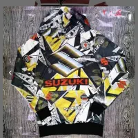 کاپشن|لباس|مریوان, |دیوار