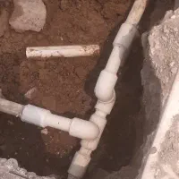 رفع نم زدگی ،ترکیدگی لوله کاشی کاری ،تعمیرات