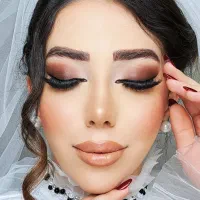 میکاپ کار چرخشی