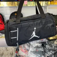 ساک ورزشی های جاکفشی دار و سه کاره|کیف، کفش، کمربند|شیراز, شاهچراغ|دیوار