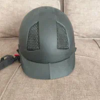 کلاه سوارکاری سایز L . برند اشکان|اسب و تجهیزات اسب‌سواری|رشت, منظریه|دیوار