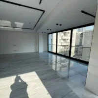 ۱۱۵ متر سه خواب نوساز  دو پارکینگ سند آماده
