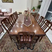 میز ناهارخورخوری