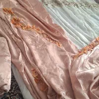 پرده حریر والان دار در حد نو