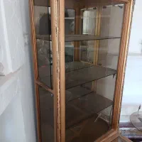 کمد ویترینی سالم  و میز عسلی|مبلمان خانگی و میز عسلی|کاشان, لتحر|دیوار