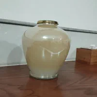 گلدان شیشه ای