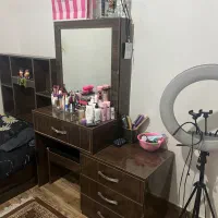 تخت کمد میز آرایش|تخت و سرویس خواب|شیراز, دارالرحمه|دیوار