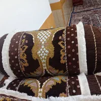 رو کناره و بالست و پشتی|رختخواب، بالش، پتو|خانمیرزا, |دیوار