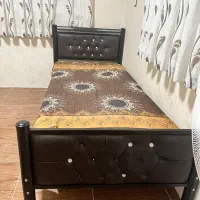 تختخواب تک‌نفره همراه تشک|تخت و سرویس خواب|رشت, کوی عرفان|دیوار