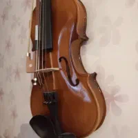 ویولن کارکرده سالم بدون ترک خوردگی|ویولن|خمین, |دیوار