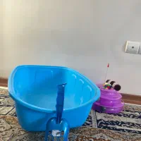 ظرف و بیلچه خاک گربه