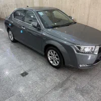 دنا پلاس اتوماتیک، مدل ۱۴۰۰