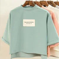 نیاز به فروشنده خانم