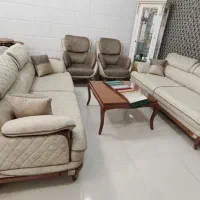 مبل راحتی|مبلمان خانگی و میز عسلی|قم, قلعه صدری|دیوار