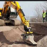 تخریب و خاکبرداری بیل مکانیکی بابکت کمپرسی