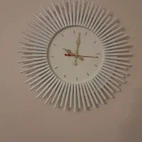 ساعت دیواری