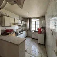 ۹۶متر/دو طبقه اداری واقع در مرکز شهر